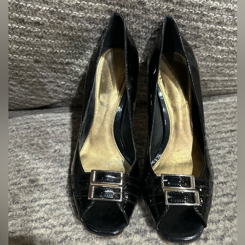 Antonio Melani Womens Black Patent Leather Peep Toe Heels Buckle, 8.5M